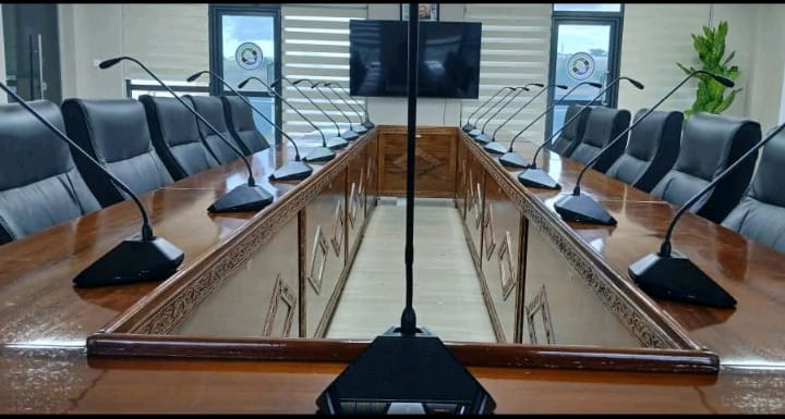 Toa communication services microphones